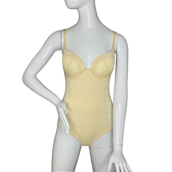 Maidenform NWOT Body Shaper Tan Size 34B Underwire - Picture 1 of 14